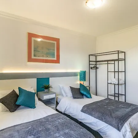 Sunset Village By Madeira Tatil Evi