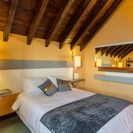 Sunset Village By Madeira Sao Jorge (Madeira)